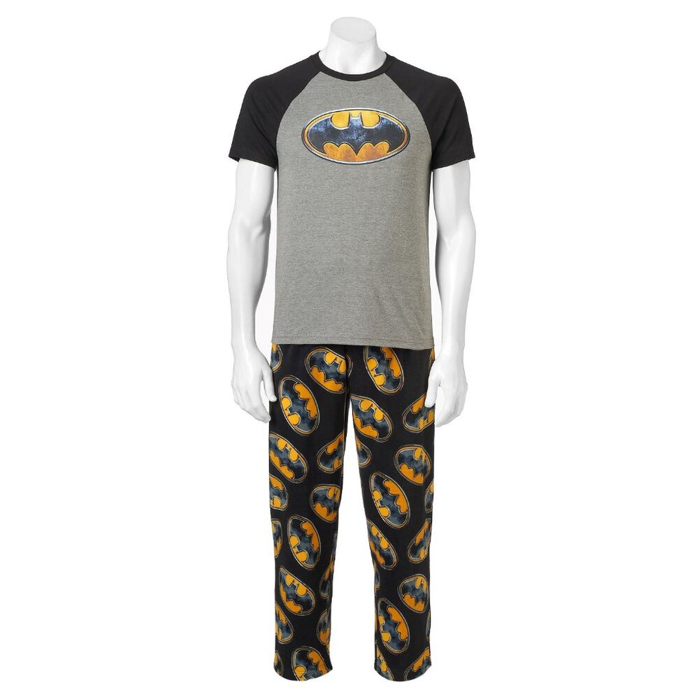 New! Batman 2-pc Pajama Sleep Set Fleece Pants & T-Shirt